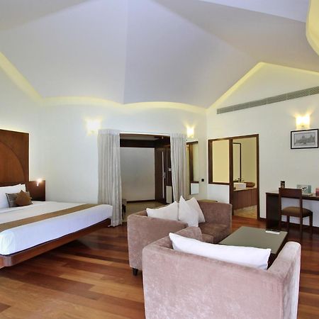 Silent Shores Resort & Spa Mysuru Zewnętrze zdjęcie