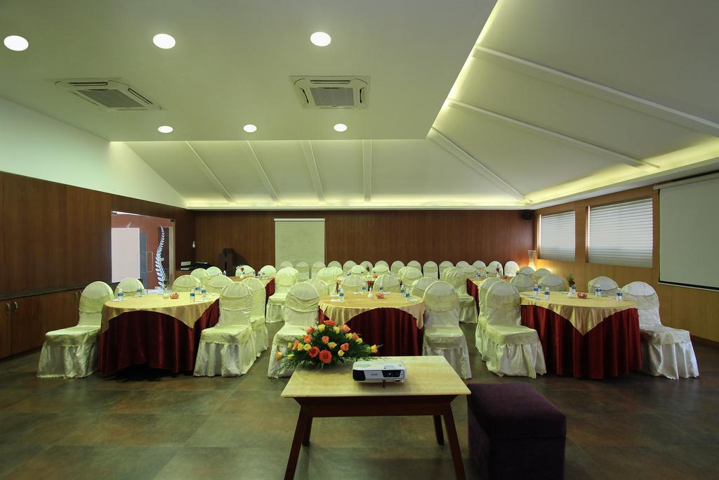 Silent Shores Resort & Spa Mysuru Zewnętrze zdjęcie