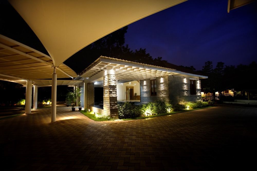 Silent Shores Resort & Spa Mysuru Zewnętrze zdjęcie
